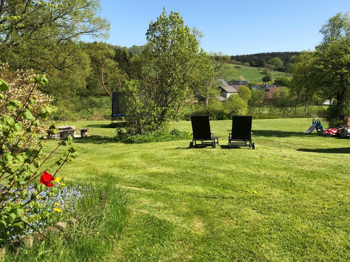 Ferienhaus Eifel Charlotte Dahlem  Exteriör bild